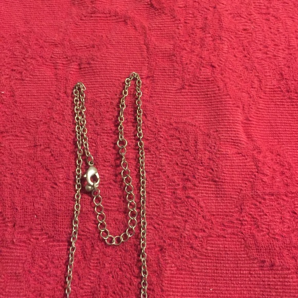 4 necklaces - Picture 3 of 13